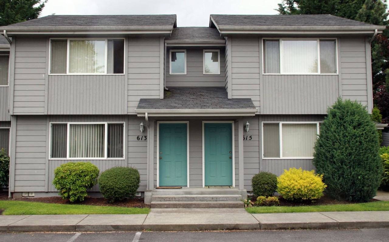 001a-Wyatt Lee - Photo 3 of 18