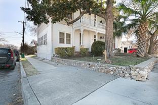 822 E Carson St #4 - Photo 1 of 1