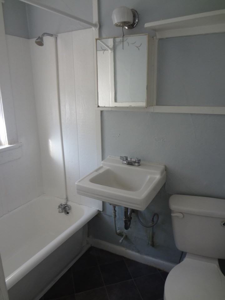 85 Evergreen - Photo 3 of 4