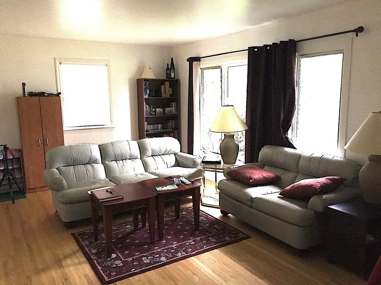 20 E Niagara St - Photo 3 of 11