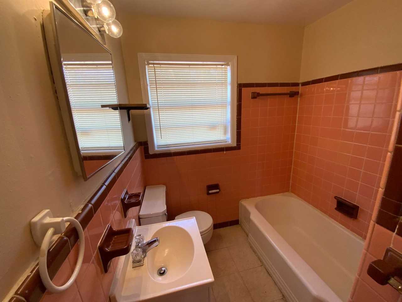 17 Oxford Pl Nw - Photo 3 of 8