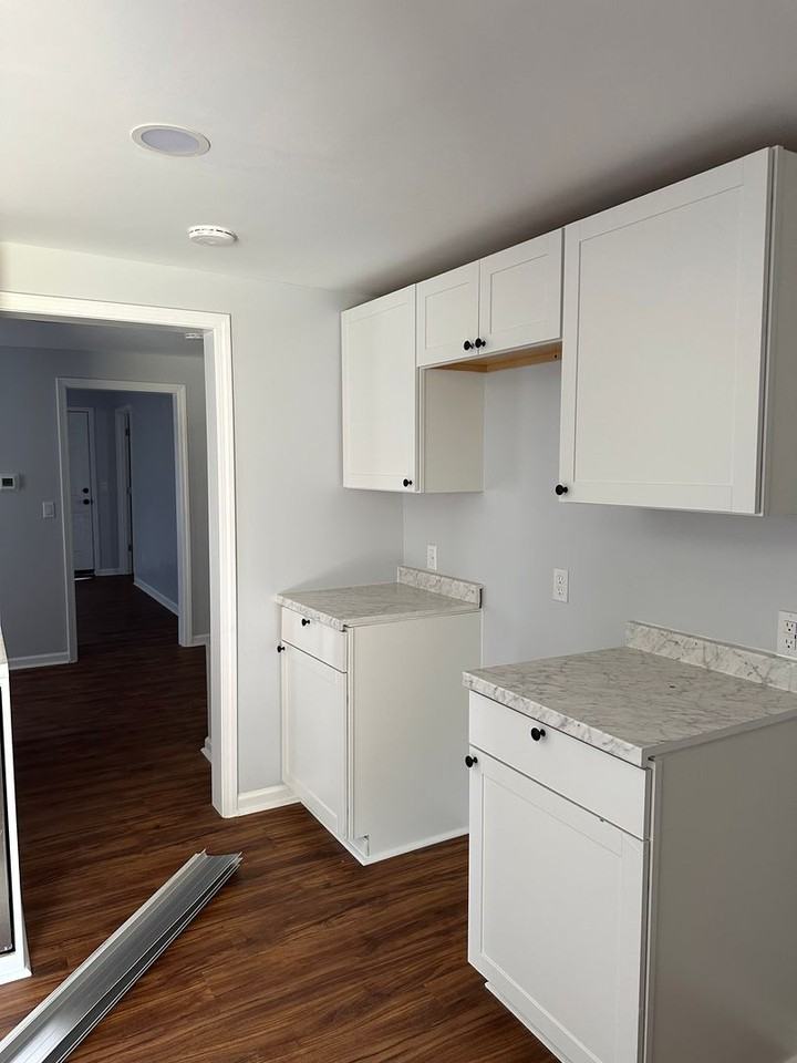 126 E 14th St - Photo 2 of 8