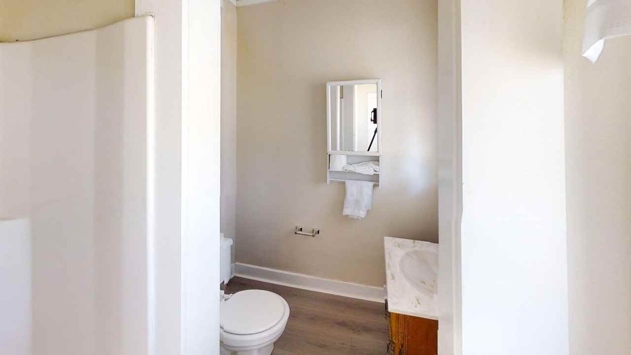 397 E County Line Rd - Photo 2 of 20