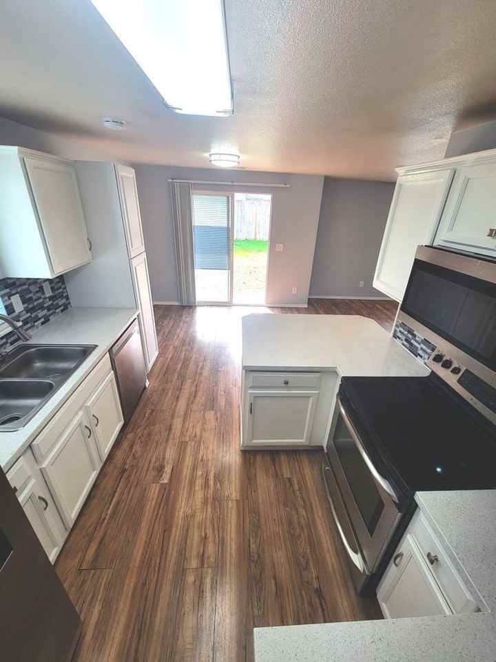 1224 202nd Street Ct E - Photo 4 of 17