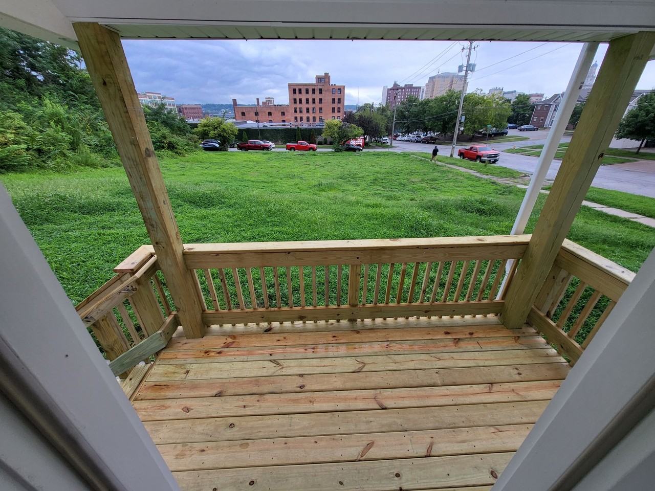 Pershing Avenue - Photo 7 of 21