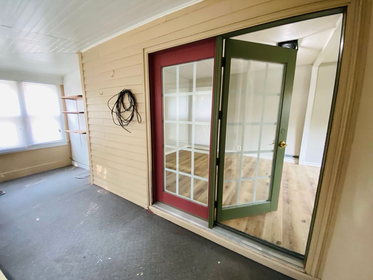 822 N Washington St - Photo 3 of 7