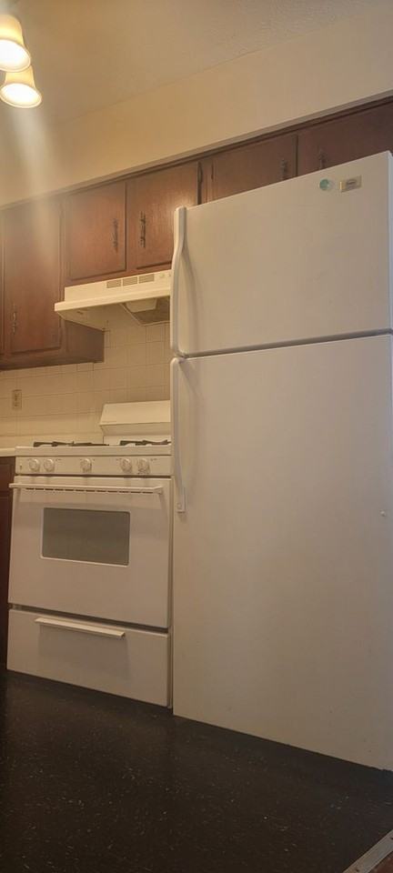 157 Strode Station Cir - Photo 3 of 10