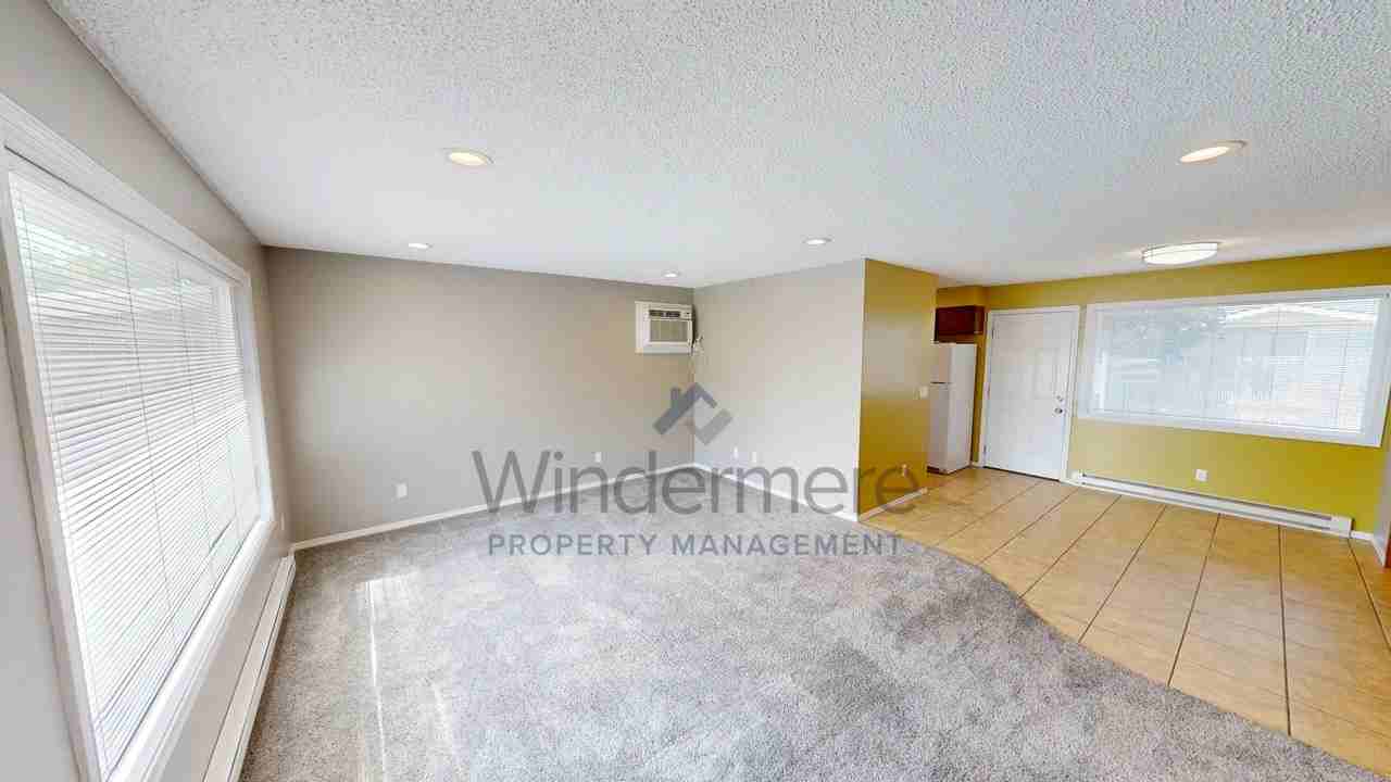 906/908 S. 3rd Avenue - Photo 2 of 18