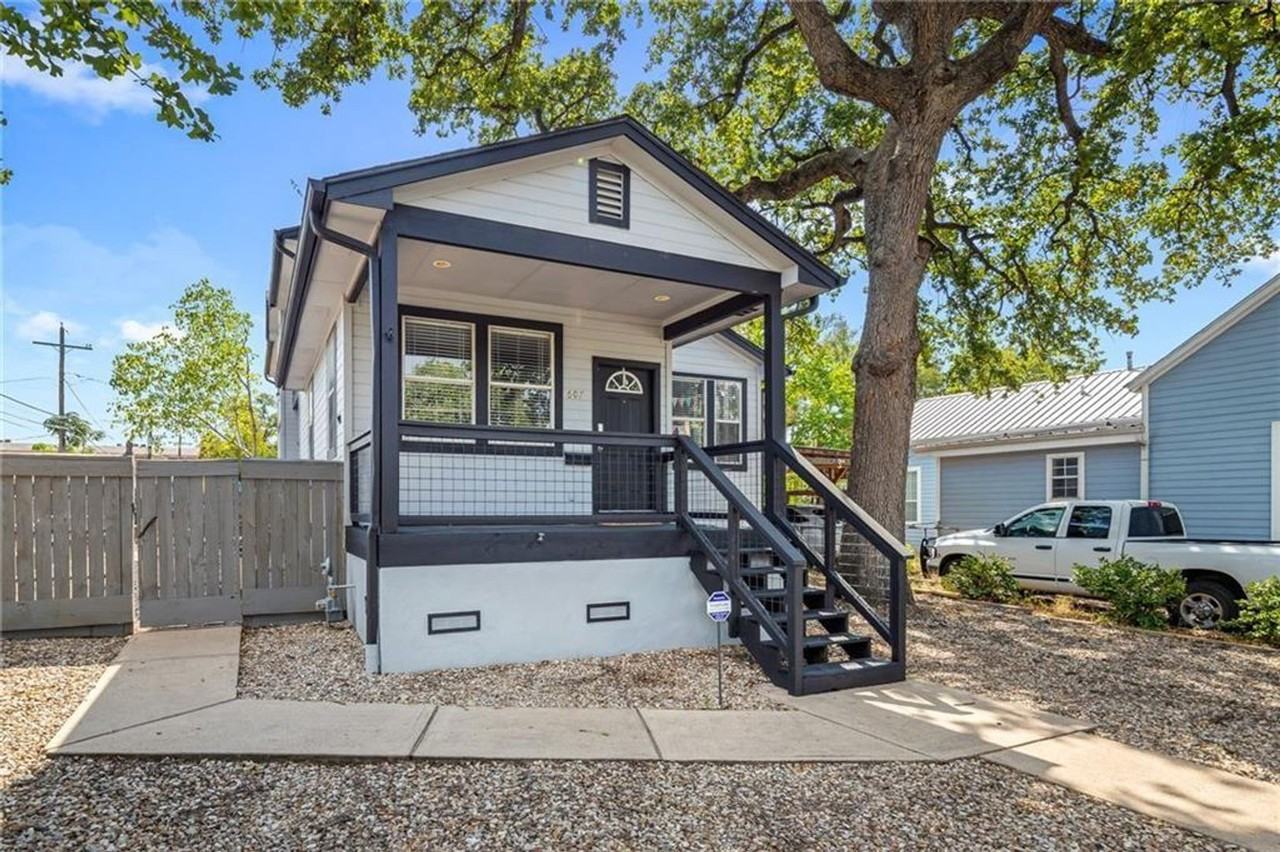 607 W 35th St - Photo 3 of 27