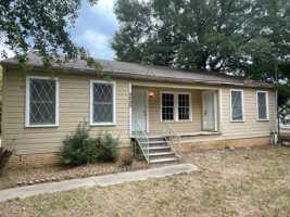 featured image of 5425 Virginia Ave