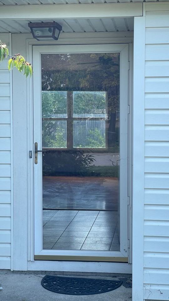 2417 Depauw Dr - Photo 2 of 21