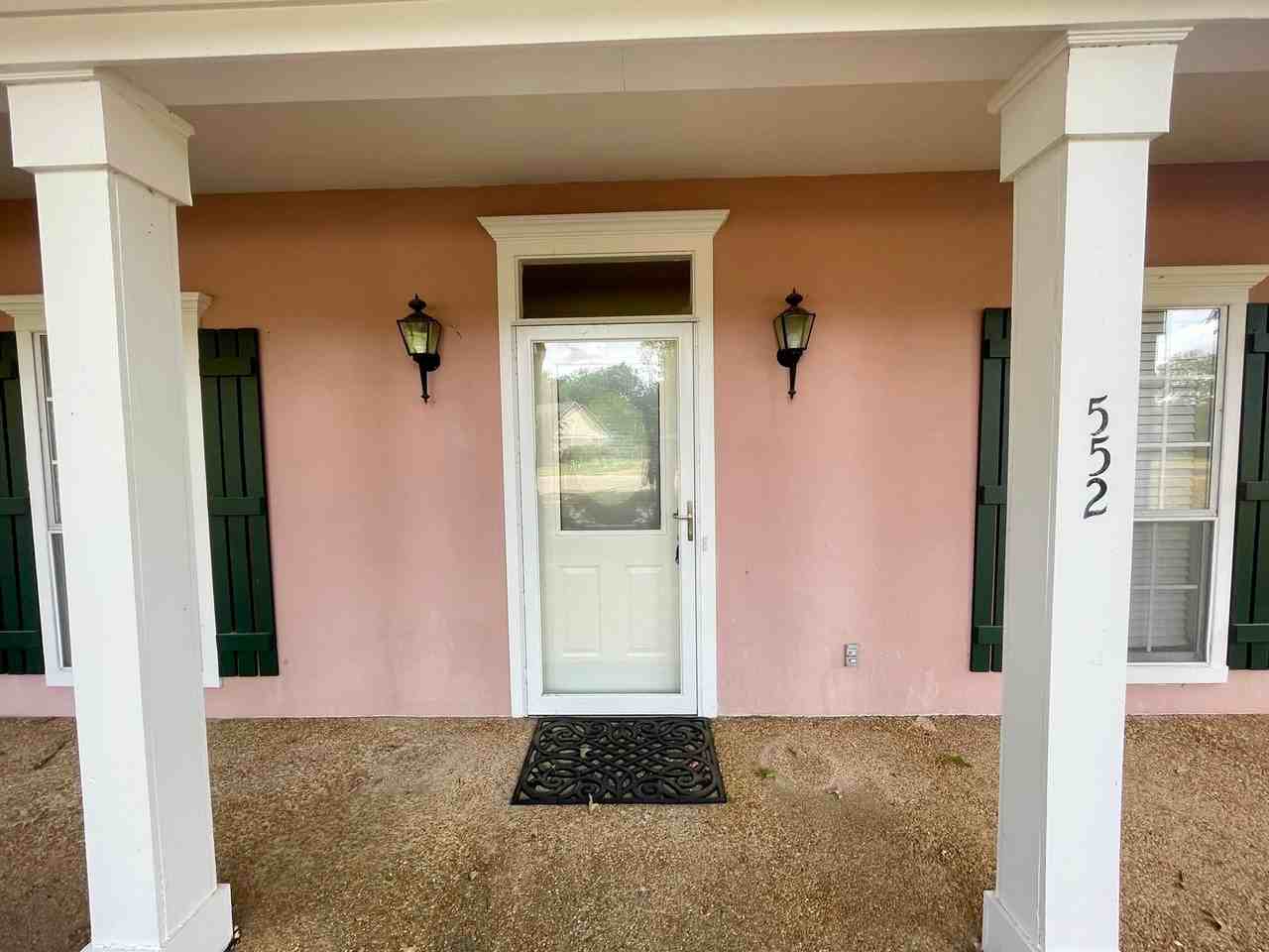 552 Brookstone Cir - Photo 5 of 23