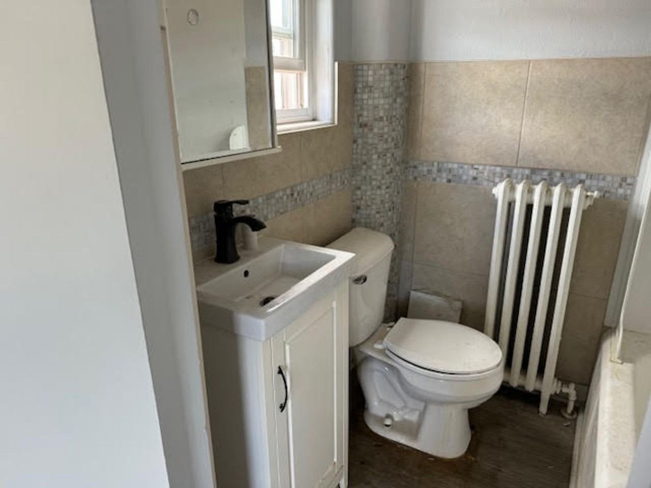 102 North Main Street - Photo 3 of 9