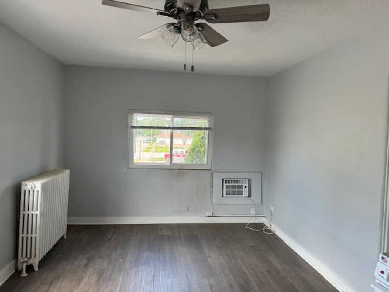 102 North Main Street - Photo 6 of 9