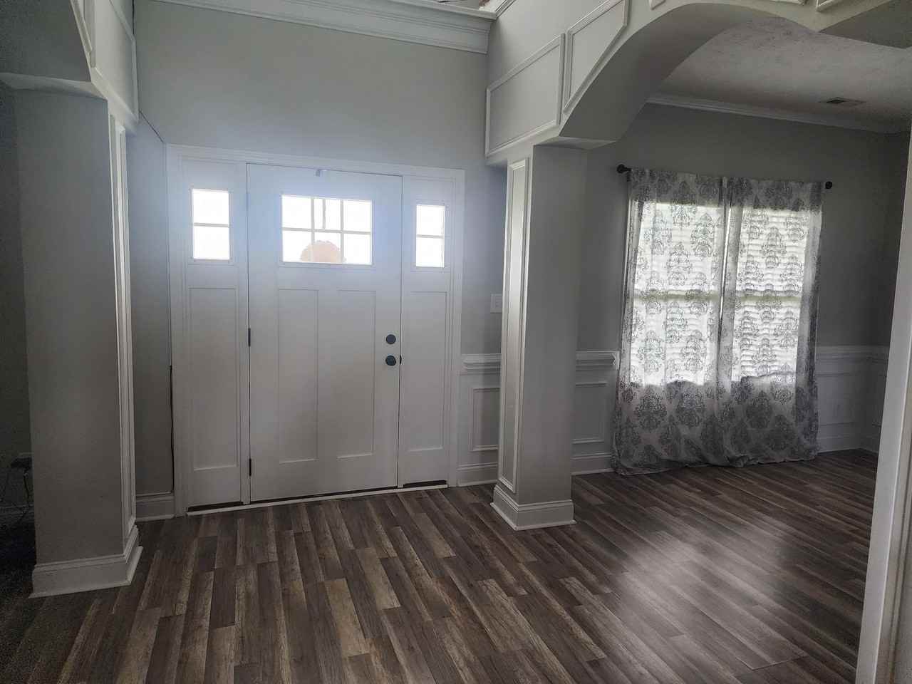 4671 Centennial Dr - Photo 2 of 41