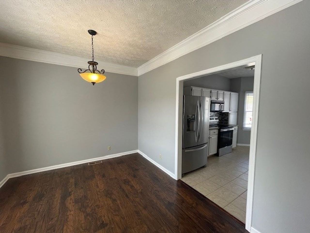 8810 Ashton Ct - Photo 3 of 21