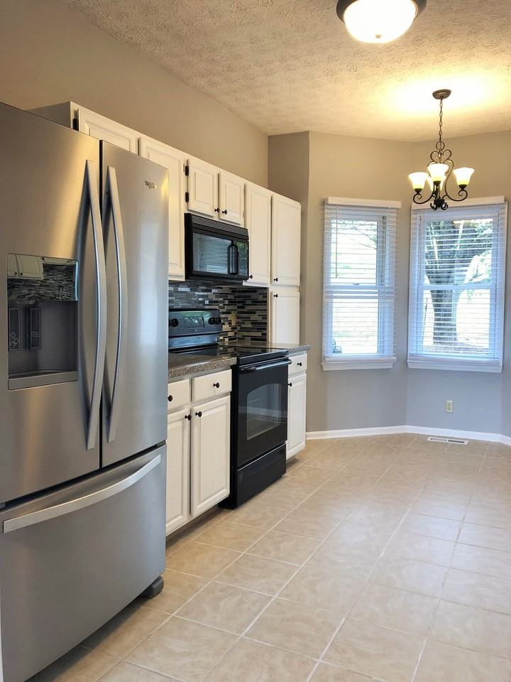 8810 Ashton Ct - Photo 4 of 21