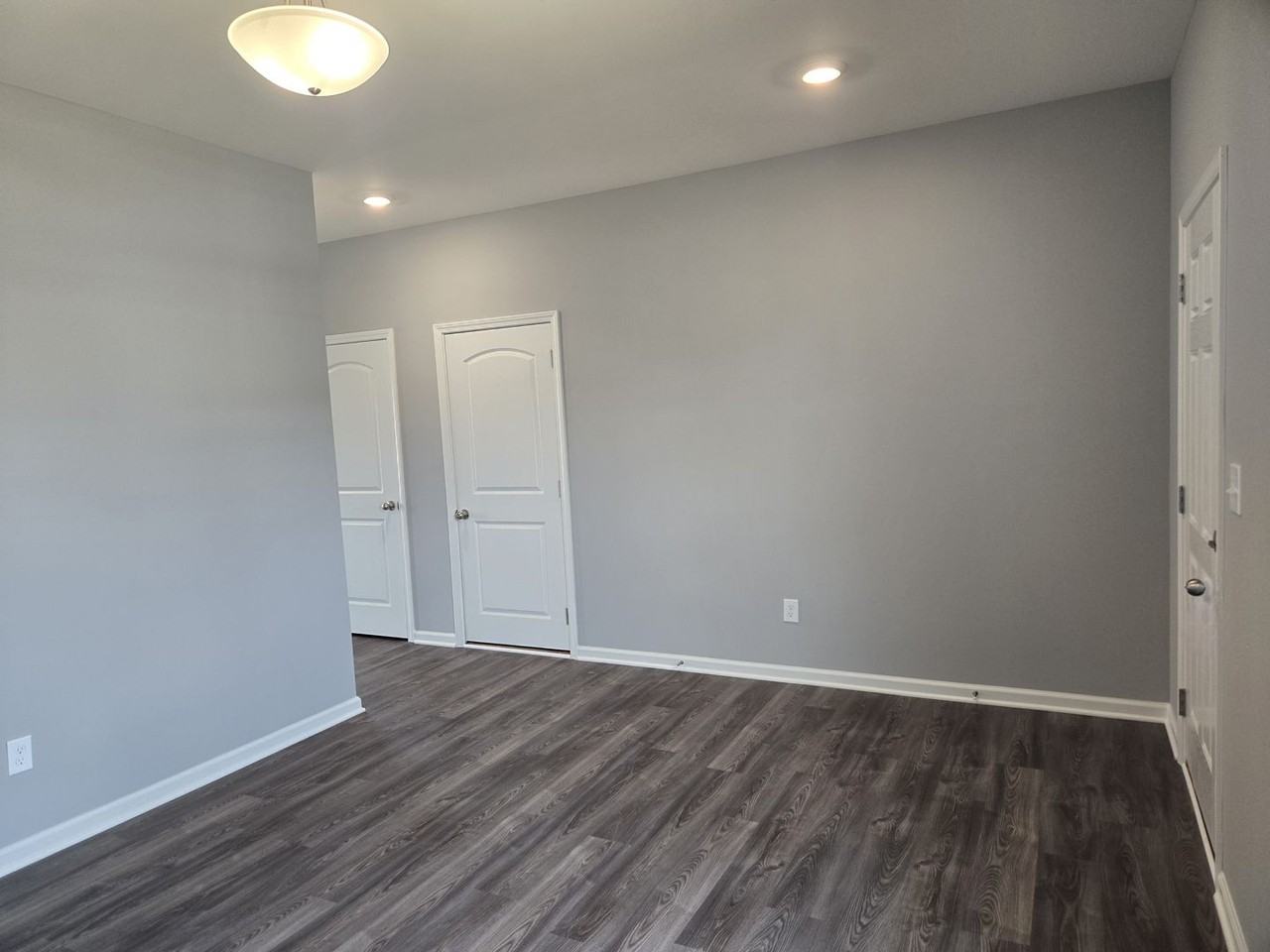 1261 Marlena Ln - Photo 3 of 31