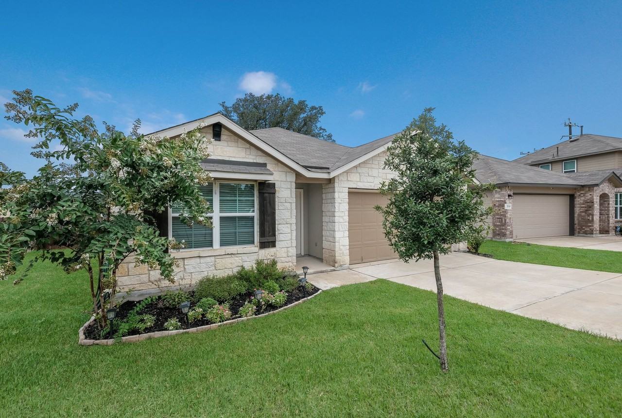 3514 Copper Riv - Photo 3 of 37
