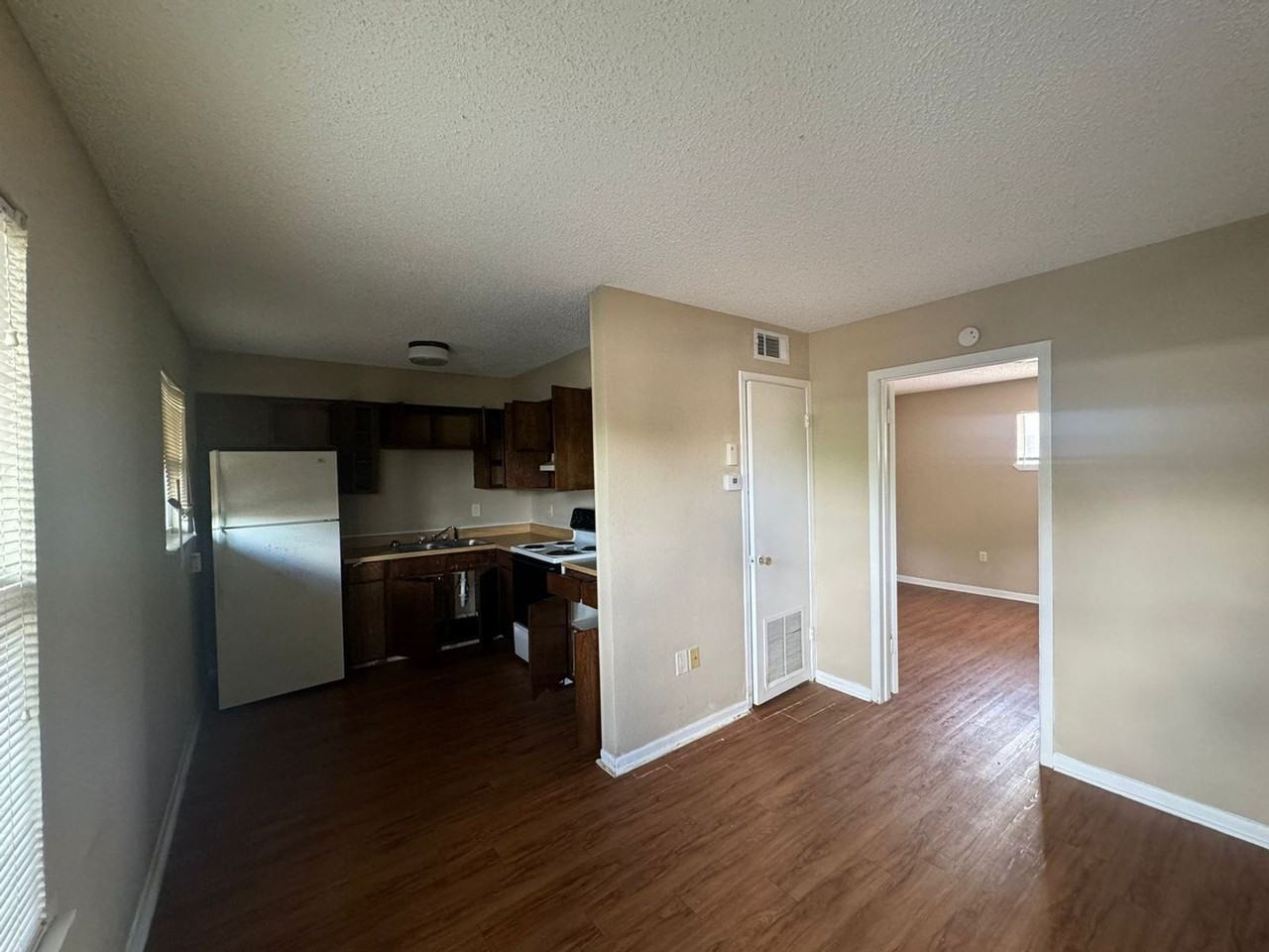 Parackal Gardens I - Photo 5 of 11