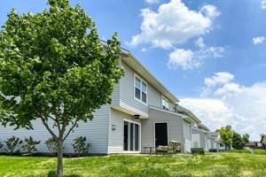 featured image of 3884 Chalet Circle North