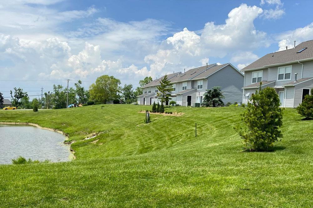 3884 N Chalet Cir - Photo 4 of 17