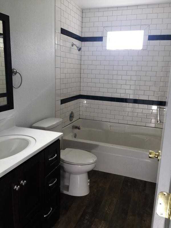 995 S 10th St - Photo 3 of 7