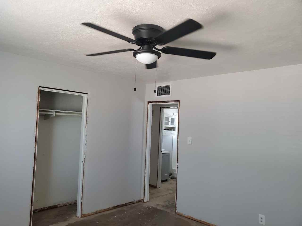 402 N 48th St - Photo 5 of 13