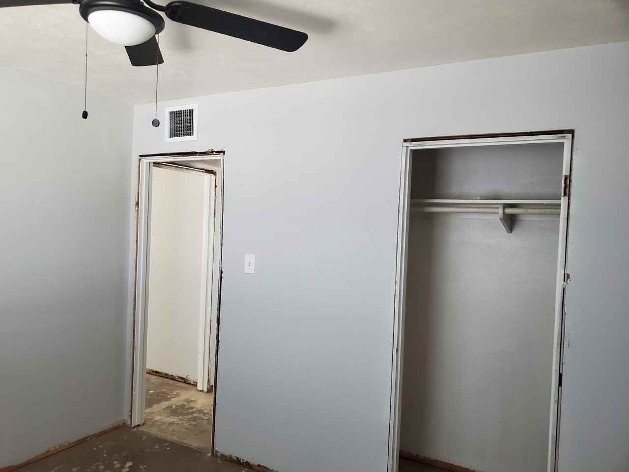 402 N 48th St - Photo 6 of 13