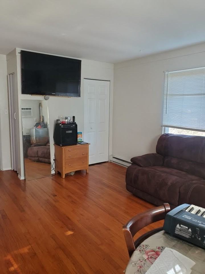 1729 Grand Ave #2 - Photo 4 of 7