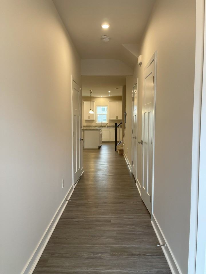 218 Clearwood Dr - Photo 5 of 21