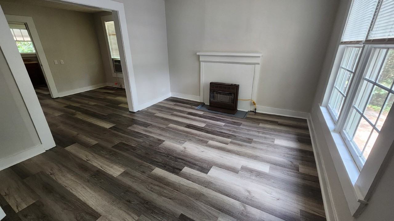 8040 Lee Road 240 - Photo 2 of 11