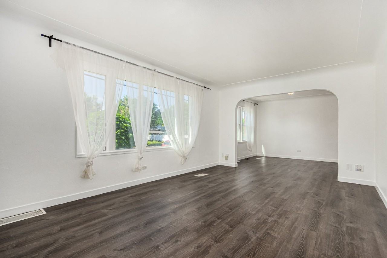 399 E Nassau Ave Unit 1 - Photo 6 of 35