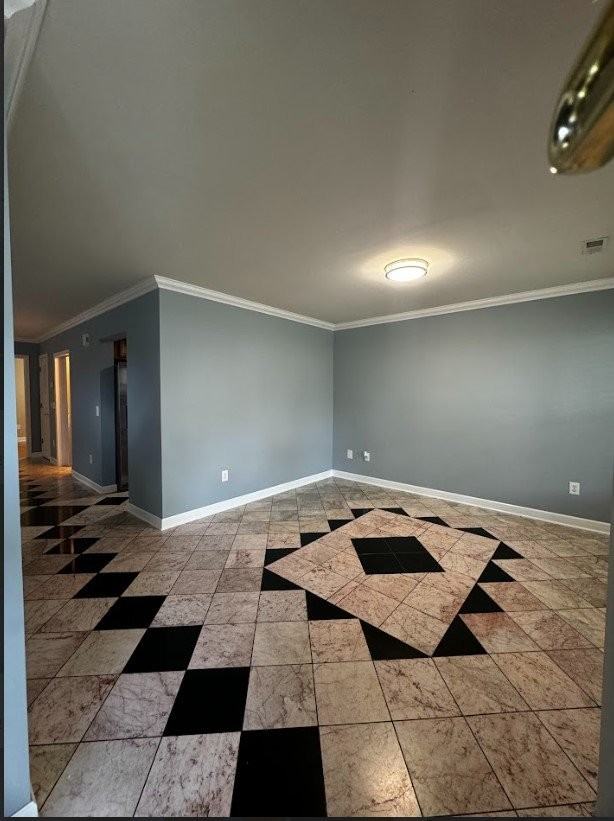 203 Provence St - Photo 3 of 9