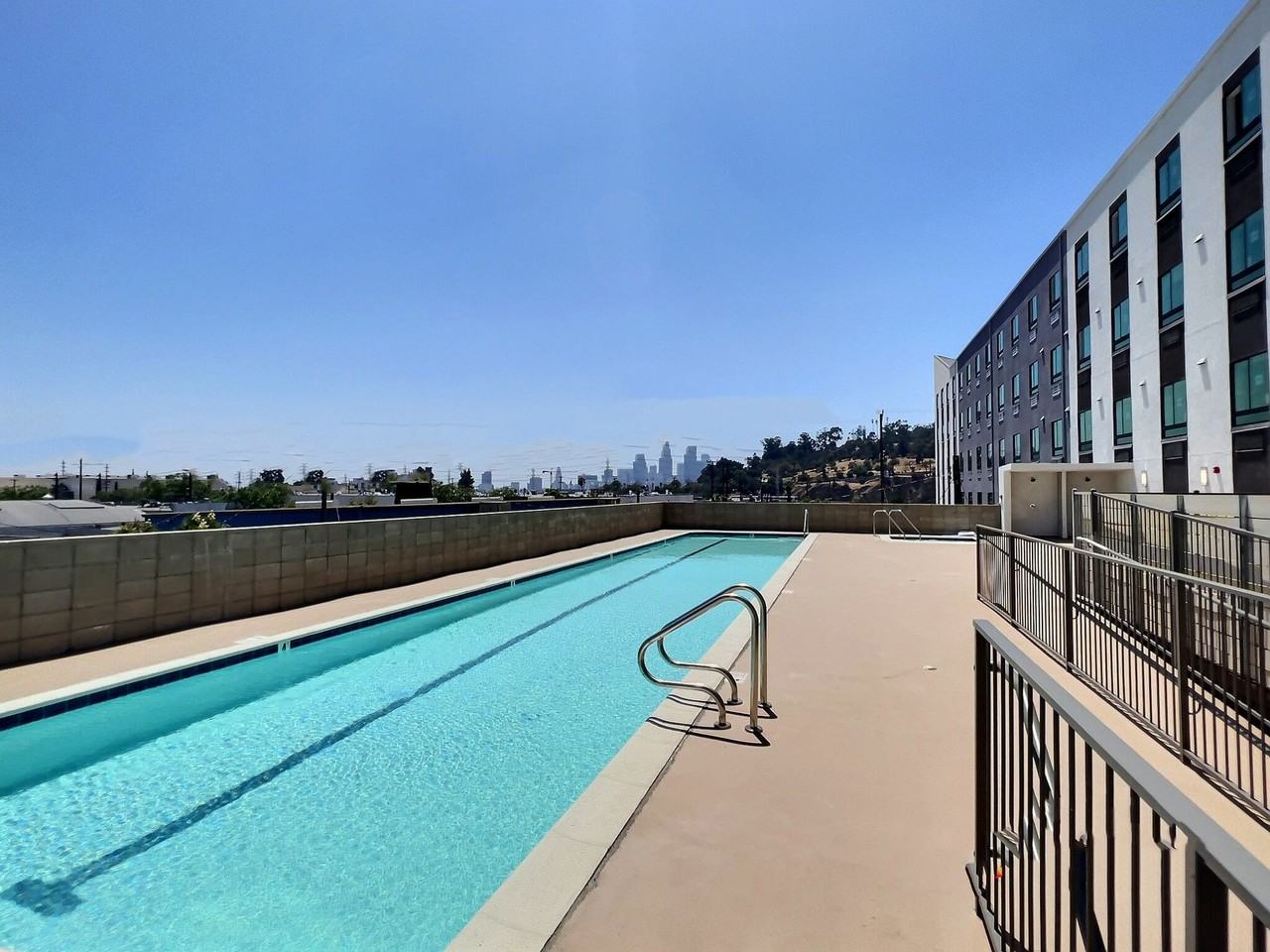 Barranca LA - Photo 5 of 50