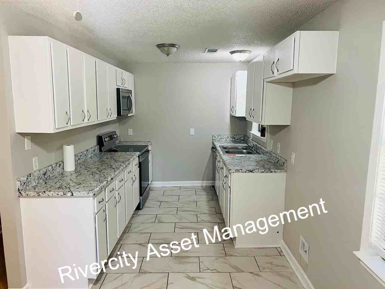 380 Watson Drive - Photo 2 of 10