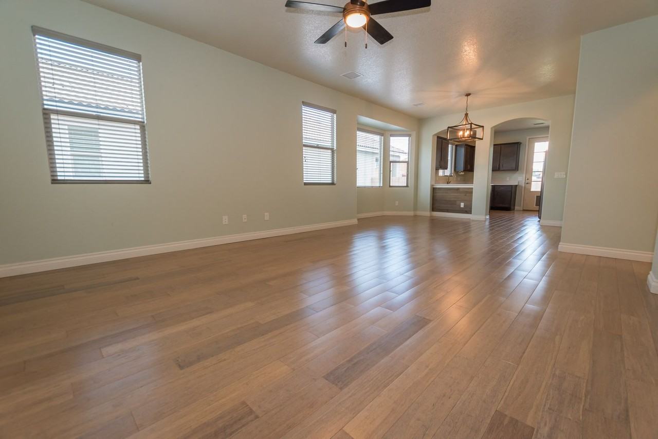1205 Barnes Dr - Photo 4 of 49
