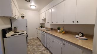 112 W. Cliff Dr. - Photo 1 of 1