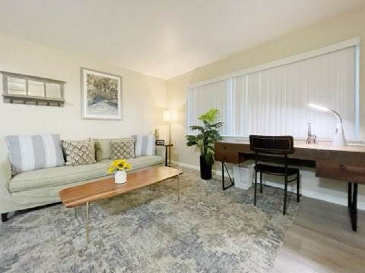 Curtner - Photo 2 of 15