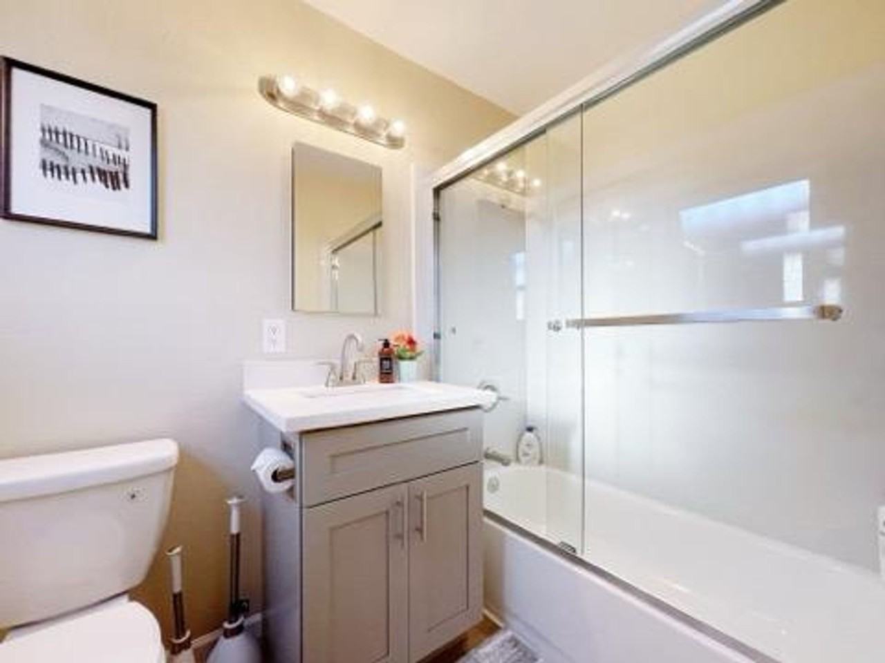 Curtner - Photo 4 of 15