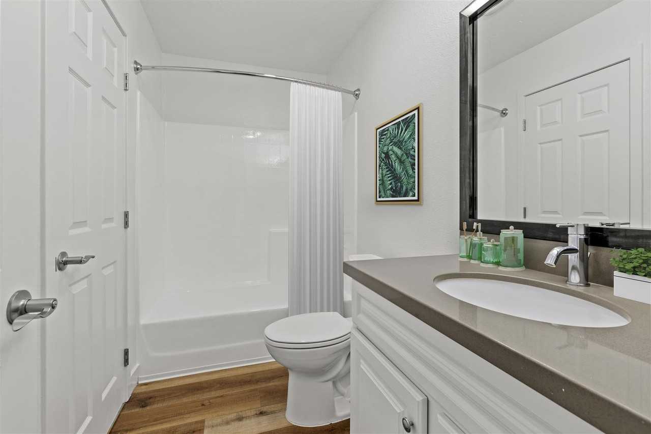 30001 Golden Lantern #304 - Photo 7 of 17