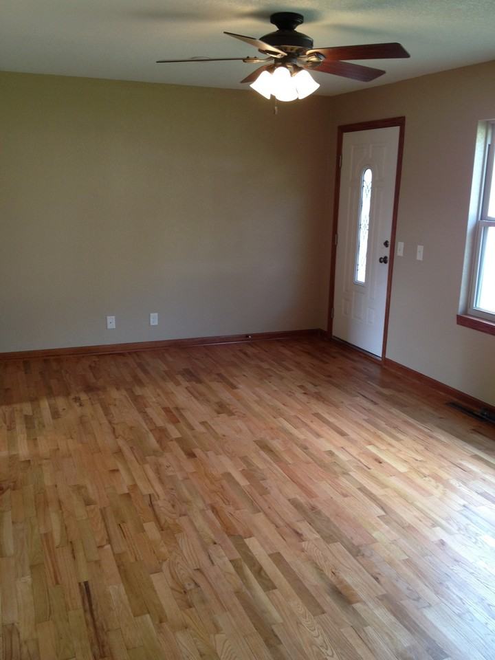 1227 Johnson St - Photo 3 of 8