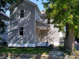 148 S Hedges St - Photo 1 of 1