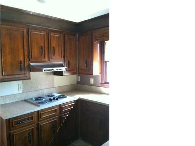 1311 Marvin Ave - Photo 2 of 19