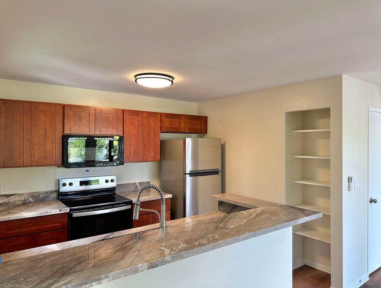 7 Koiula Ln #120 - Photo 4 of 17