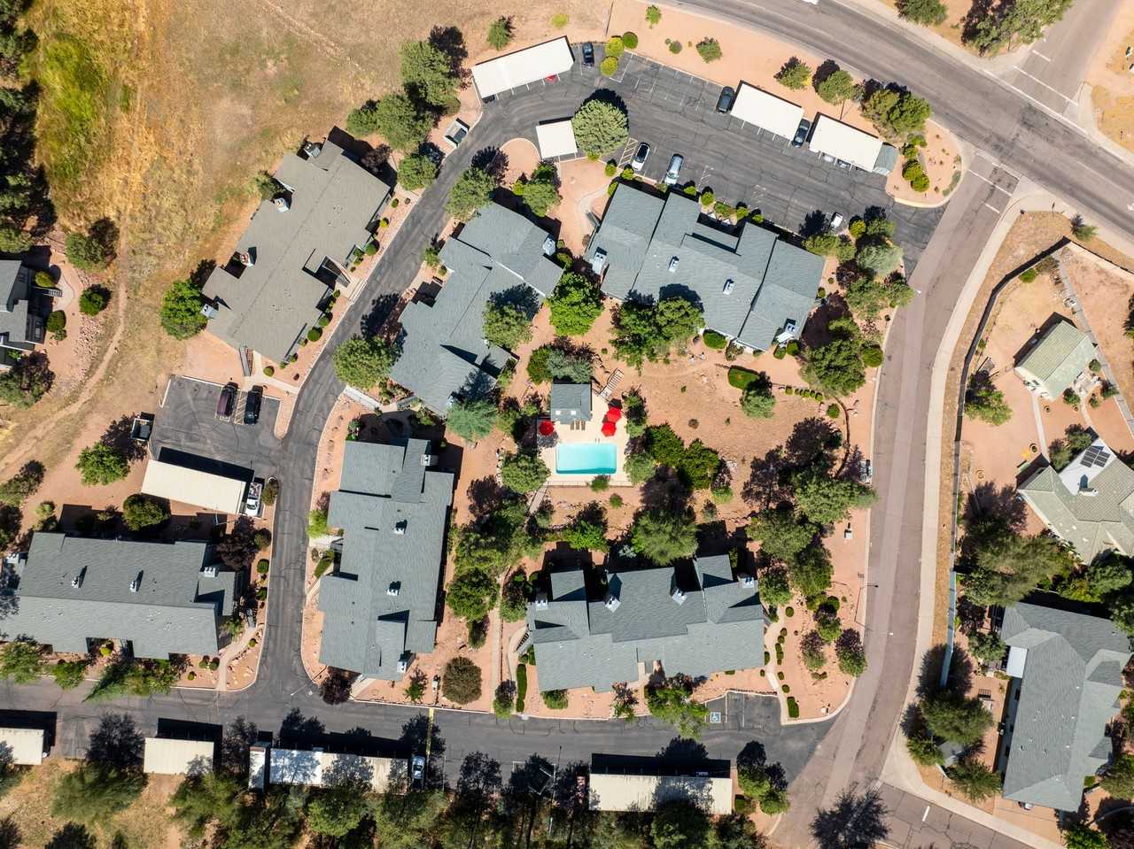 333 N. MCLANE RD - Photo 2 of 50