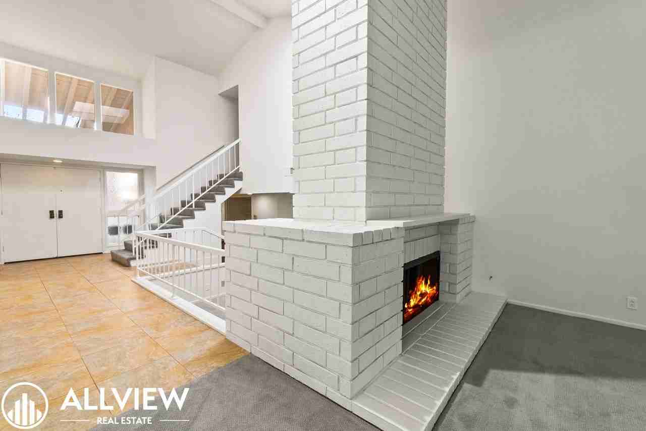 21 Stillwater - Photo 3 of 43