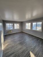 featured image of 1001 S East St