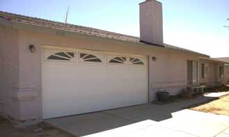 8436 Catalpa Ave - Photo 1 of 1