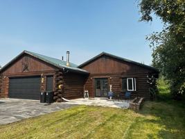 featured image of 203 E 6th Ave